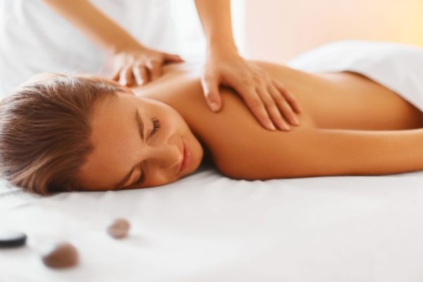 Massage Therapy For Maintaining Youthful, Healthy Skin