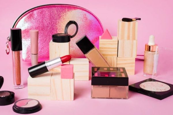 Things To know About Why You Go On Beauty Store?