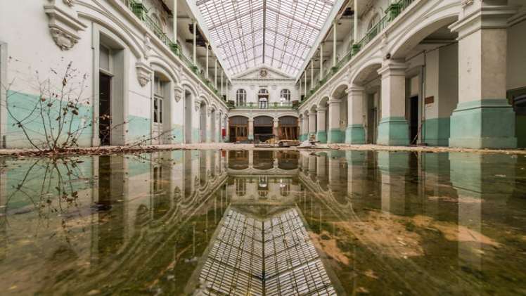 You are currently viewing From Ruins to Renaissance: Breathing Life into Abandoned Architecture