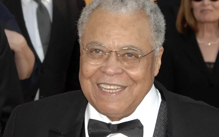 You are currently viewing James Earl Jones Net Worth: James Earl Jones Biography, Age, Career, Family, Education and Social Media