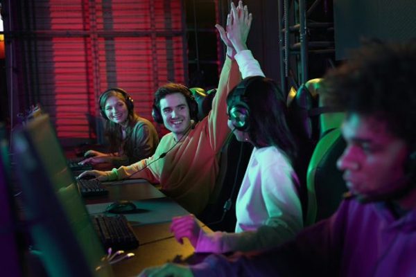 Ultimate Guide to E-Sports Extravaganza: Online Sporting Competitions