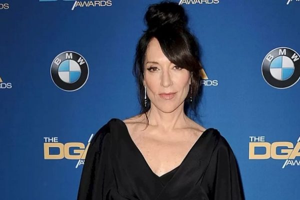 Katey Sagal Net Worth: Biography, Career, Family, Physical Appearances and Social Media