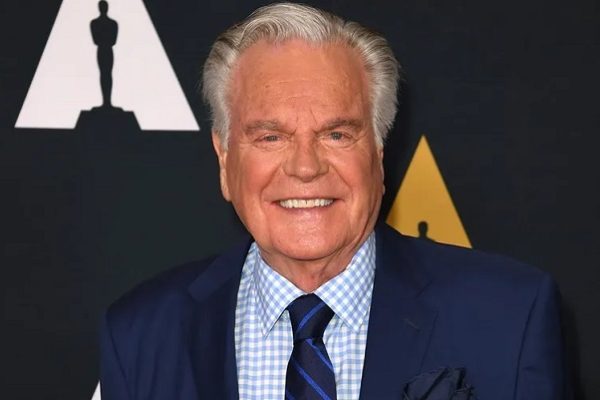 Robert Wagner Net Worth: Biography, Career, Family, Physical Appearances and Social Media