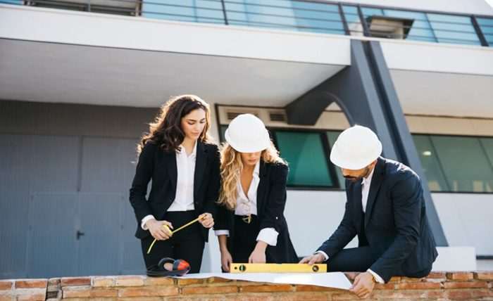 You are currently viewing The Advantages of Hiring a Local Construction Company