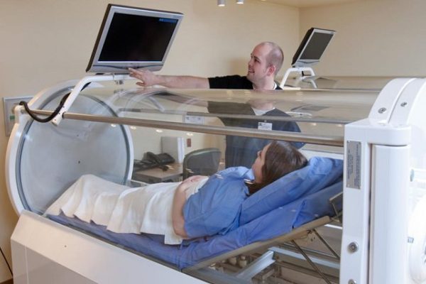 From Deep Sea Divers to Diabetic Patients: The Broad Spectrum of Hyperbaric Oxygen Chamber Uses 