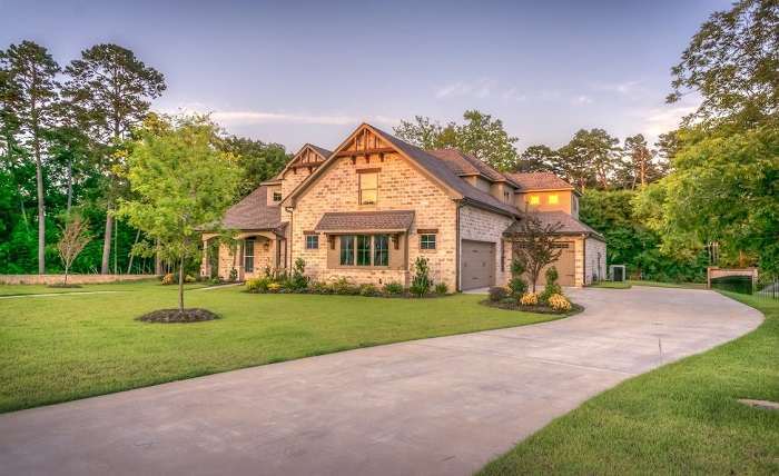 You are currently viewing 10 Tips to Reflect Your Luxurious Lifestyle