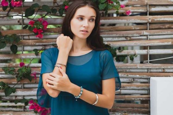 Gold Bracelet Prices: Stylish and Affordable Finds for 2024