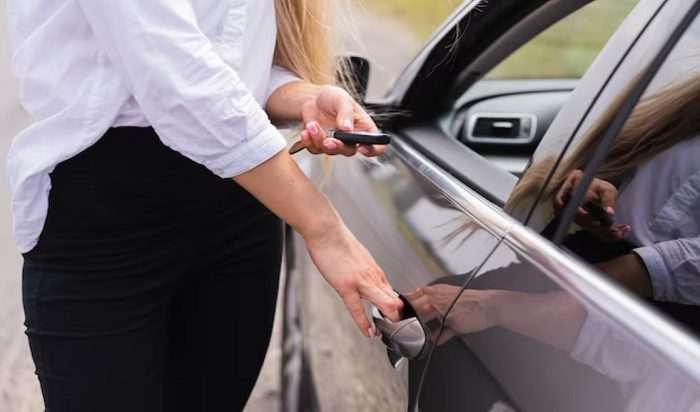 You are currently viewing Locked Your Keys in Your Car? Here are 5 Tips for What to Do