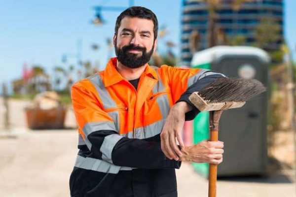 Roof Cleaning Mistakes to Avoid: Tips for a Safe and Effective Cleaning