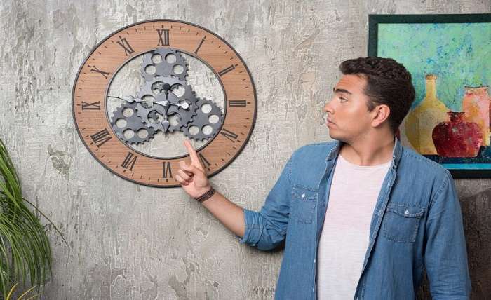 You are currently viewing Wealth and Wisdom: How Psychics Can Impact Your Financial Future