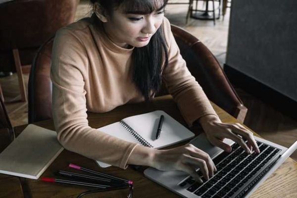 What Are the Best Tips for Finding the Best Essay Writing Service?