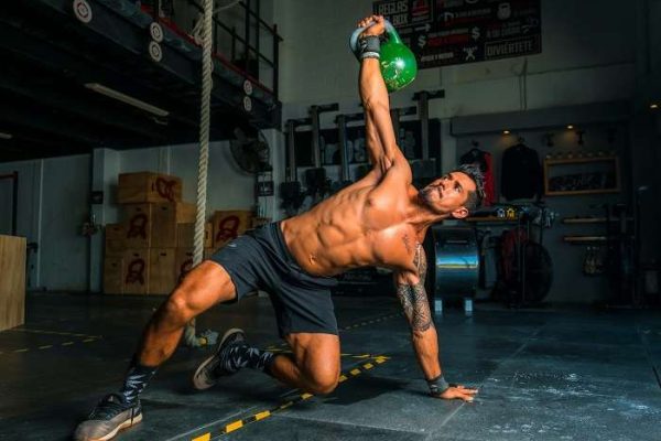 Aisan Eslami’s Top Bodybuilding Tips for Beginners