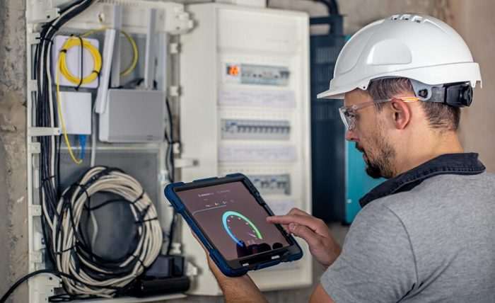 You are currently viewing Advantages of Renting Electrical Test Gear for Project Success