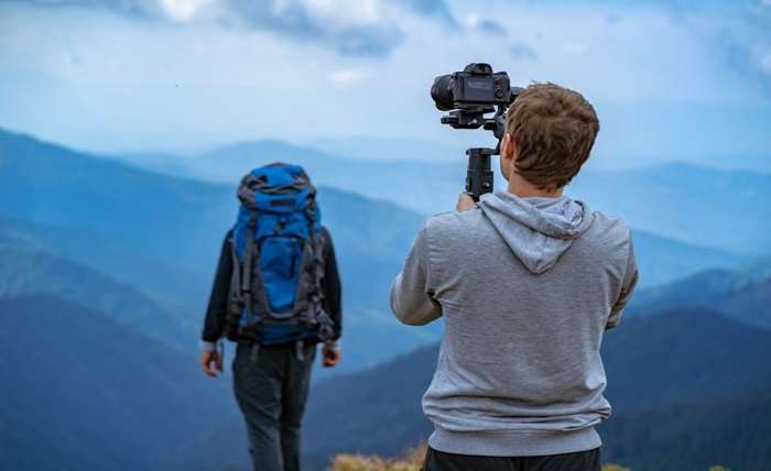 You are currently viewing The Art of Visual Storytelling: Techniques for Creating Compelling Travel Videos