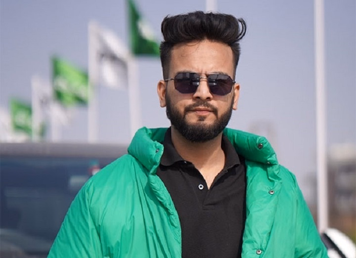 You are currently viewing Elvish Yadav Net Worth: Age, Height, Weight, Wiki, Biography, Family and More