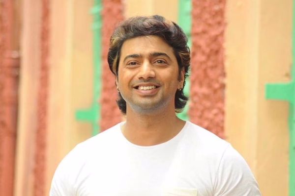 Dev Net Worth: Age, Height, Weight, Wiki, Biography, Family and More