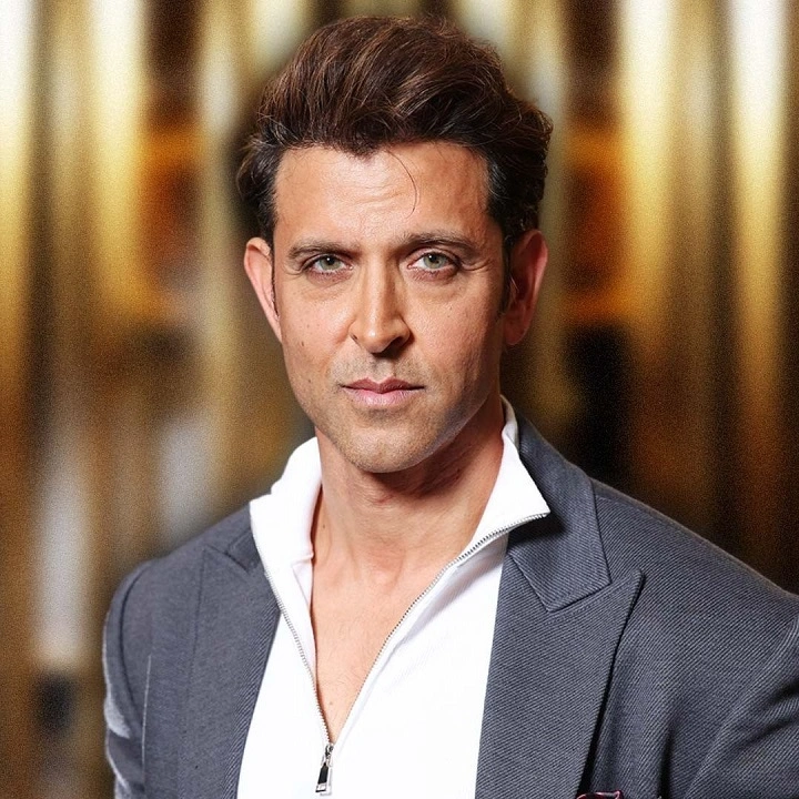 You are currently viewing Hrithik Roshan Net Worth, Age, Biography, Career, Family, and More