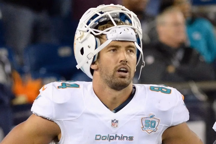You are currently viewing Jordan Cameron Net Worth in 2025: NFL Career, Wealth, Lifestyle, Family & More