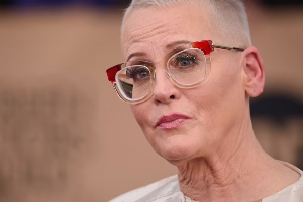 Lori Petty Net Worth: Age, Height, Weight, Wiki, Biography, Family and More