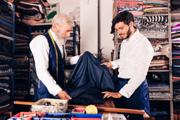 The Top 5 Mistakes Men Make When Buying a Thobe (And How to Avoid Them)