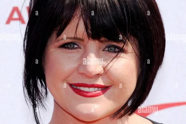 Tina Yothers Net Worth: Age, Height, Weight, Wiki, Biography