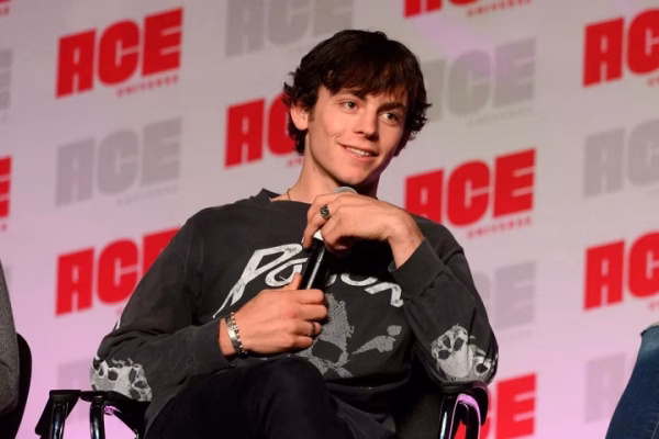 Ross Lynch Net Worth: Age, Height, Weight, Wiki, Biography, Family and More